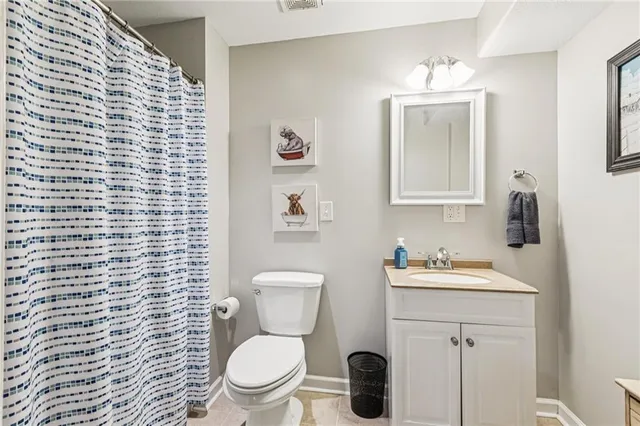 $479,500 | 1022 Southwest Cheshire Drive, Lee's Summit, MO 64083