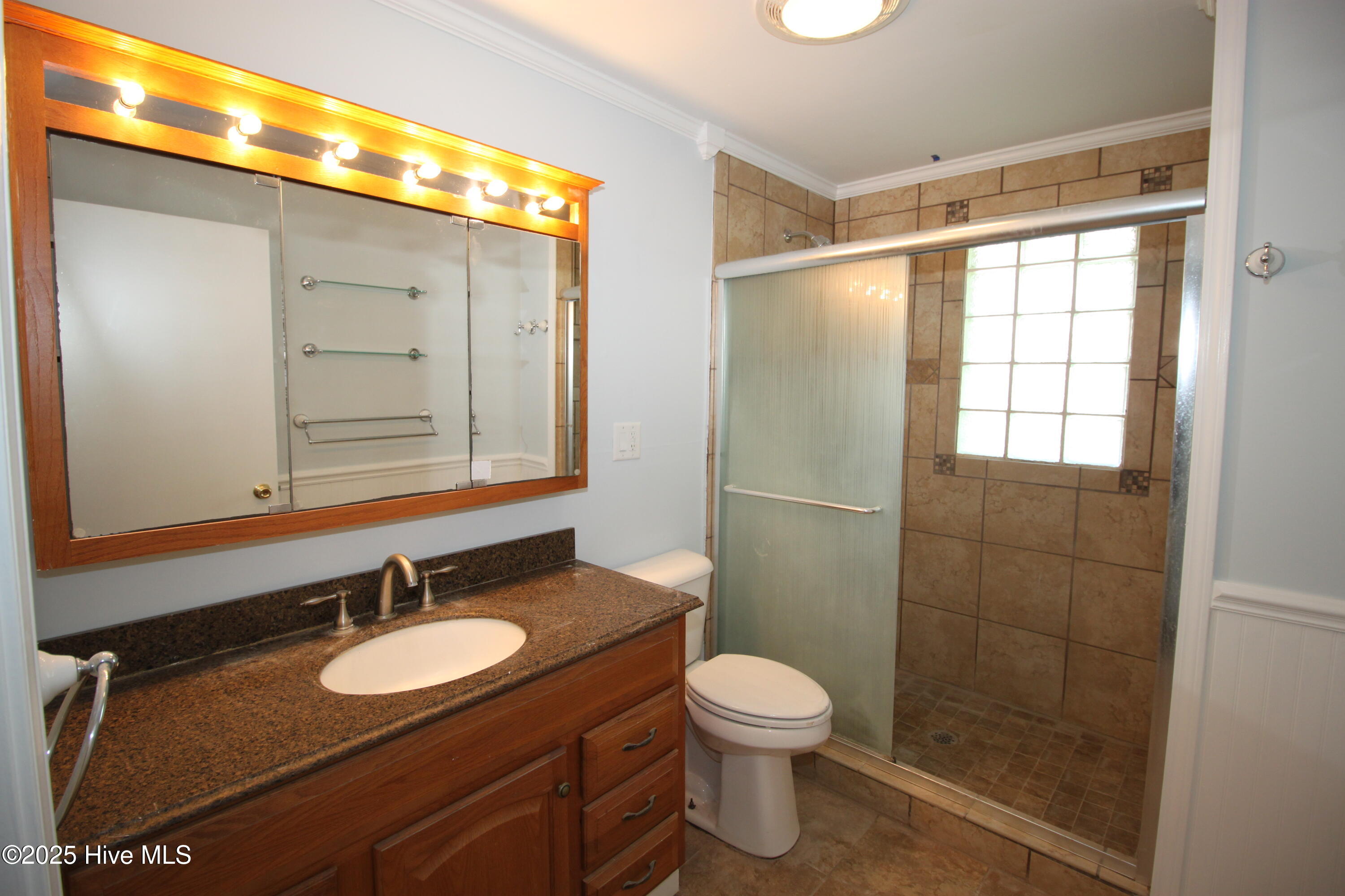 167 Tuttles Grove Road Beaufort, NC 28516 - Photo 28 of 34 Main Bath