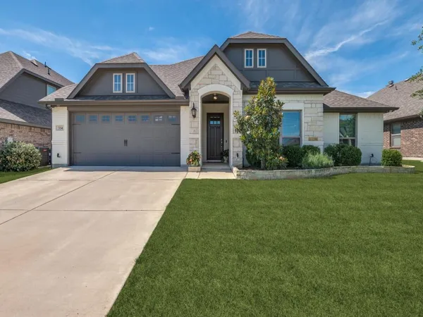 $2,895 | 334 Sahara Drive, Waxahachie, TX 75165