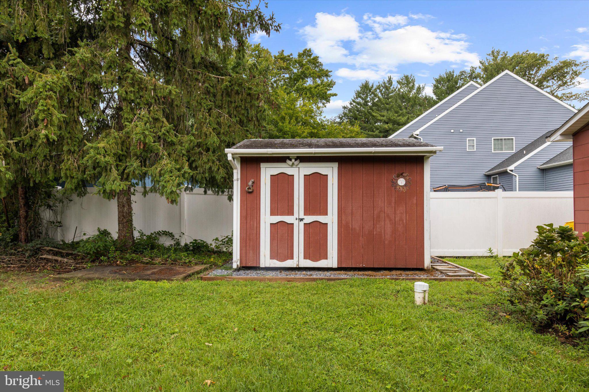 1689 Twickenham Road Pasadena, MD 21122 - Photo 32 of 57 Gallery Image 32