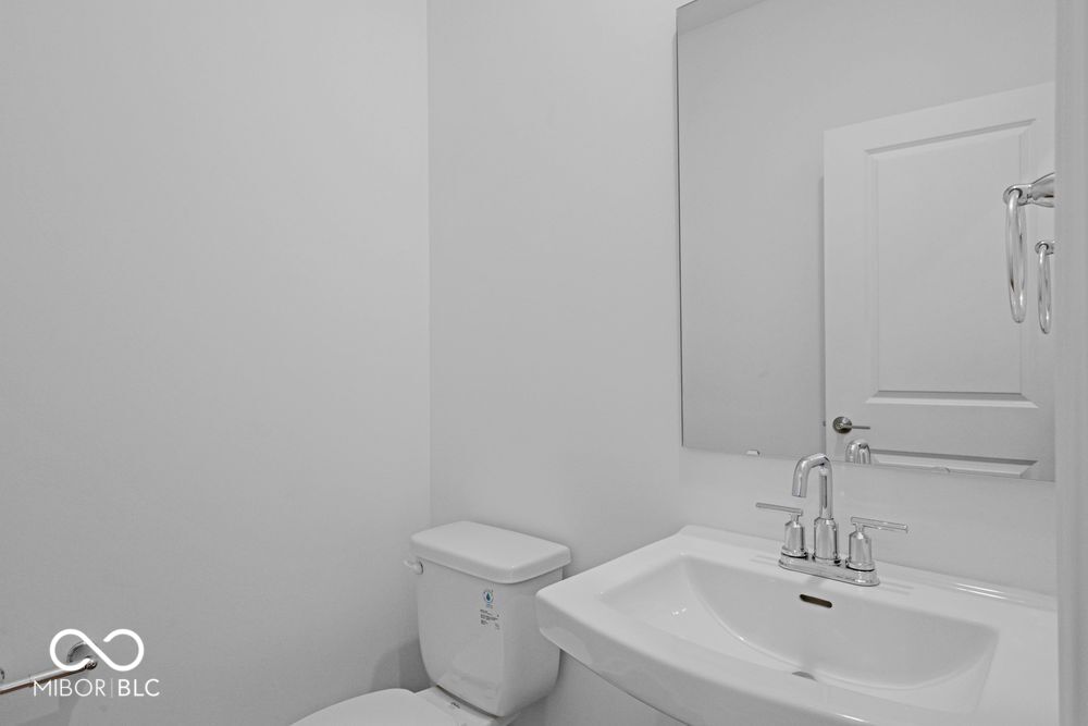1205 Authentic Lane Indianapolis, IN 46239 - Photo 26 of 44