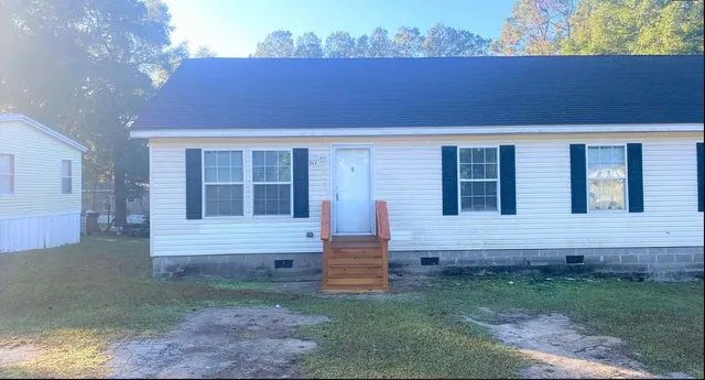 $215,000 | 69 Buckskin Circle, Midway, FL 32343