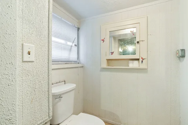 $299,900 | 1536 Kenilworth Avenue, Berwyn, IL 60402