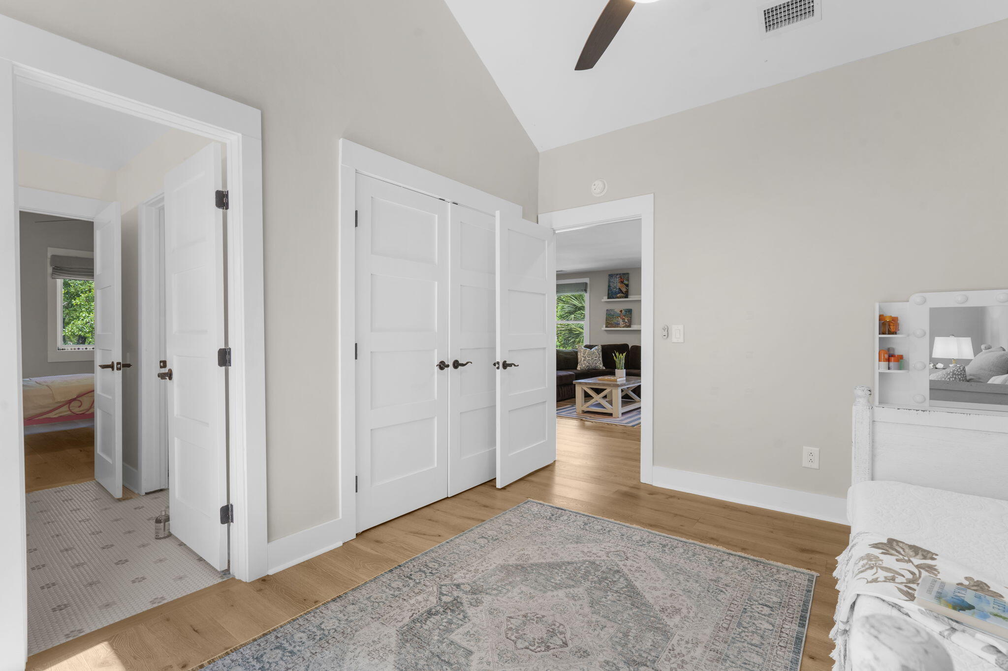 978 Law Lane Mount Pleasant, SC 29464 - Photo 38 of 61 7-web-or-mls-DSC04789