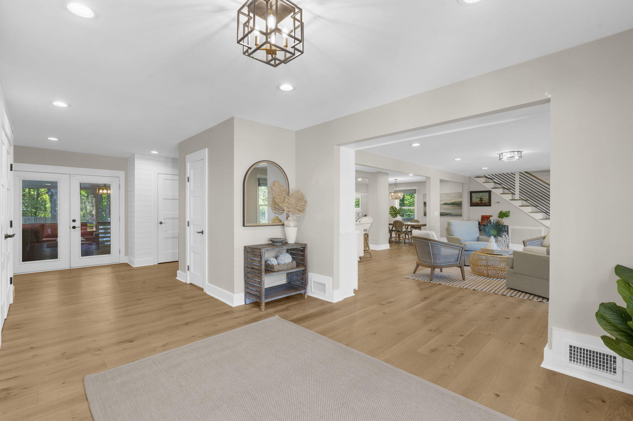 978 Law Lane Mount Pleasant, SC 29464 - Photo 5 of 61 60-web-or-mls-DSC05074