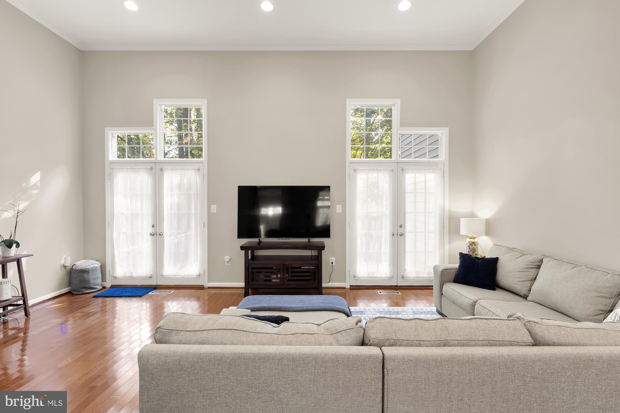 1242 Weatherstone Court Reston, VA 20194 - Photo 8 of 31