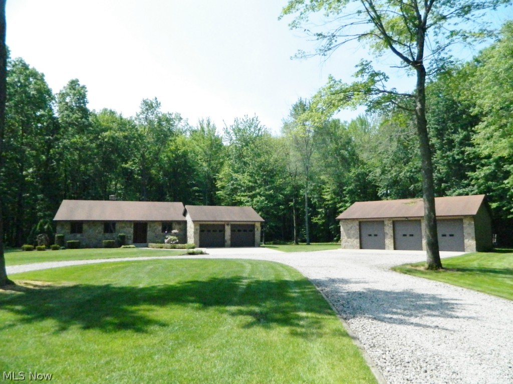 9754 Wolfe Road Windham, OH 44288 - Photo 3 of 24 Gallery Image 3