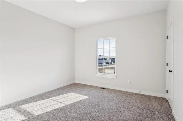 $444,900 | 988 Poplar Lane, Liberty, MO 64068