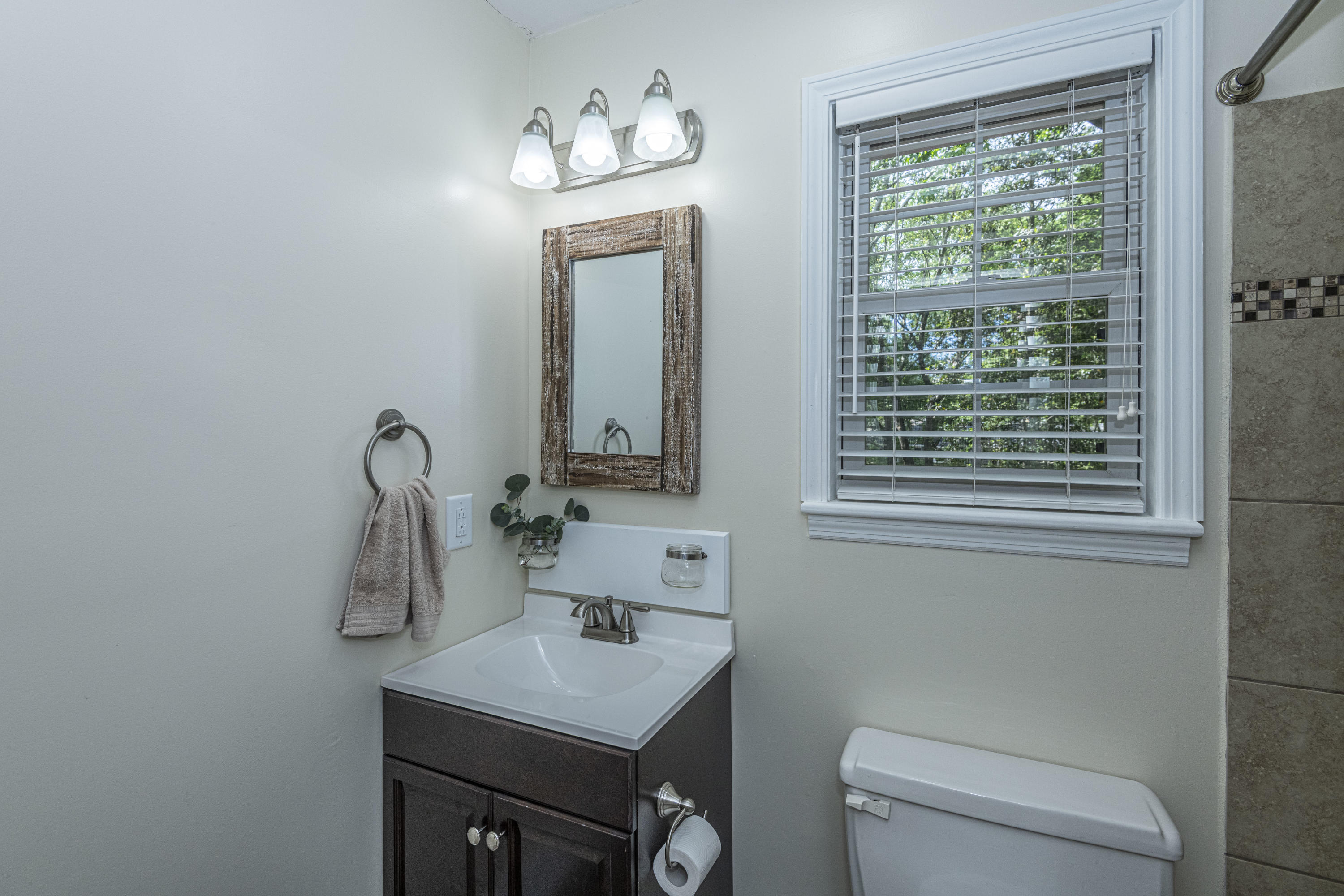 212 Turtle Cove Road Summerville, SC 29485 - Photo 21 of 35 DSC_9776