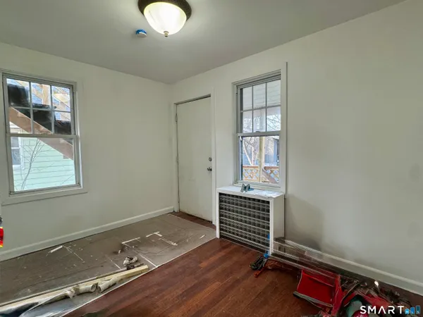 $2,500 | 41 Young Dixon Way, Unit 2, Stamford, CT 06902