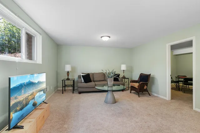 $325,000 | 221 River Woods Lane, Burnsville, MN 55337