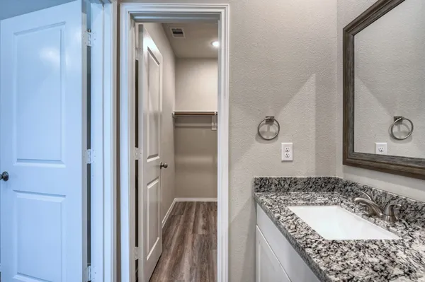 $1,450 | 12091 Canal Street, Willis, TX 77318