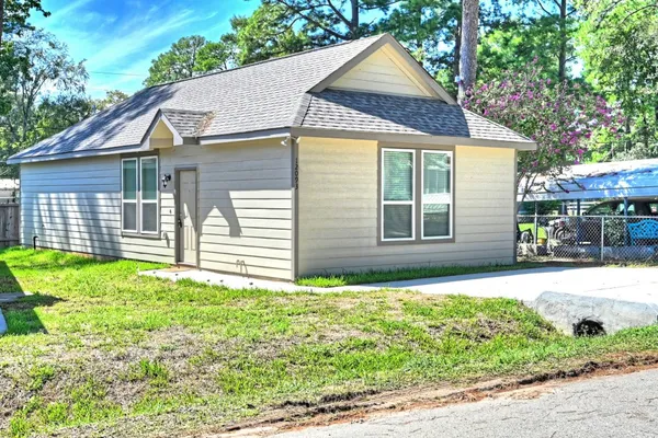 $1,450 | 12091 Canal Street, Willis, TX 77318