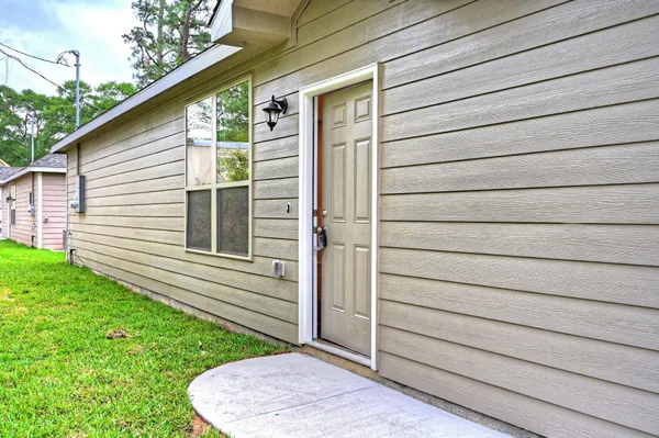 $1,450 | 12091 Canal Street, Willis, TX 77318