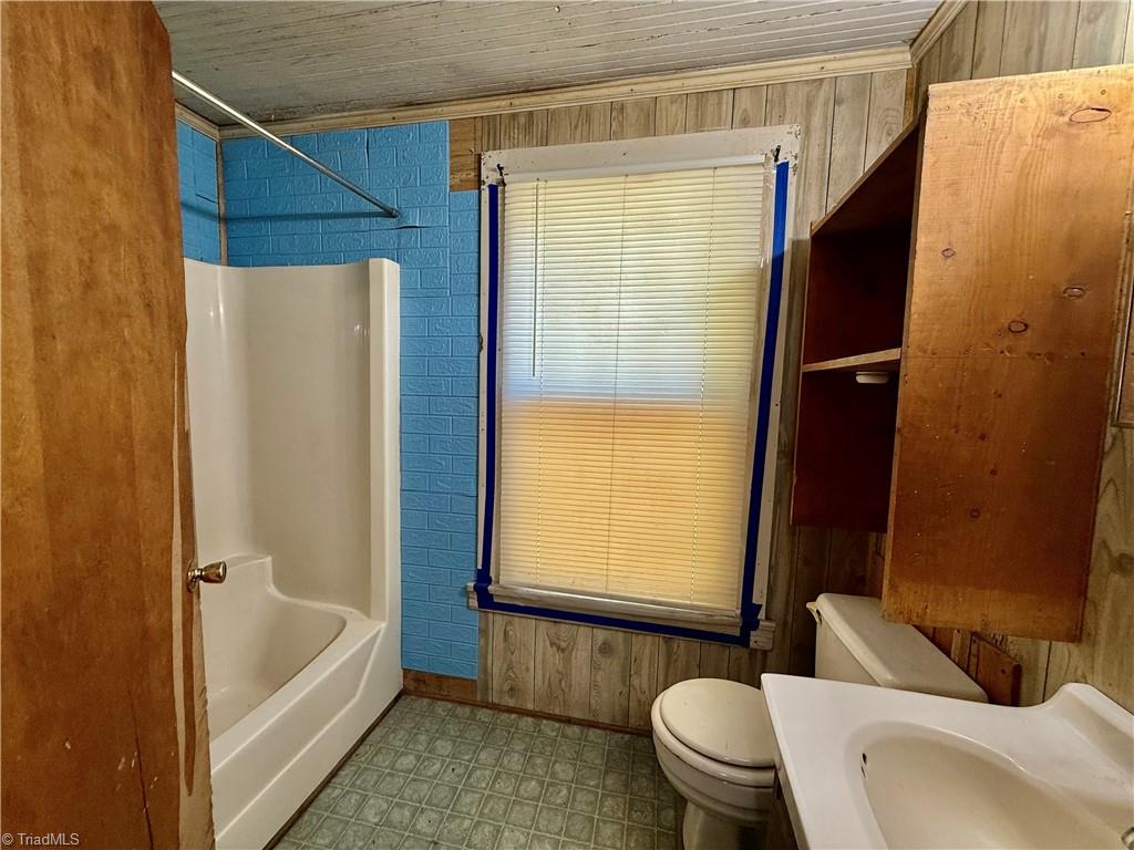 175 North Main Street Staley, NC 27355 - Photo 17 of 20 Gallery Image 17