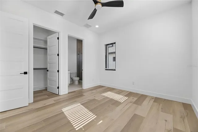 $1,500,000 | 2335 Oak Terrace, Sarasota, FL 34231