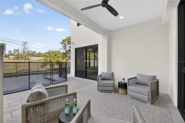 $1,500,000 | 2335 Oak Terrace, Sarasota, FL 34231