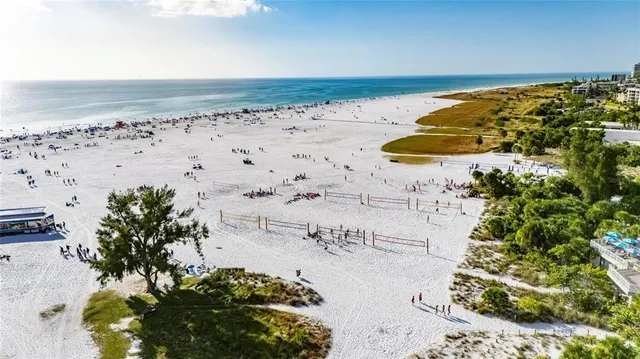 $1,500,000 | 2335 Oak Terrace, Sarasota, FL 34231