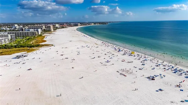 $1,500,000 | 2335 Oak Terrace, Sarasota, FL 34231