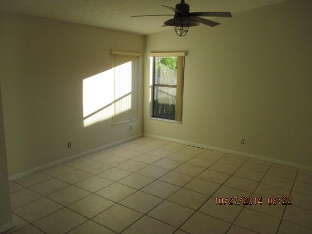 6225 Mullin Street Jupiter, FL 33458 - Photo 4 of 7 IMG_8428 - Copy
