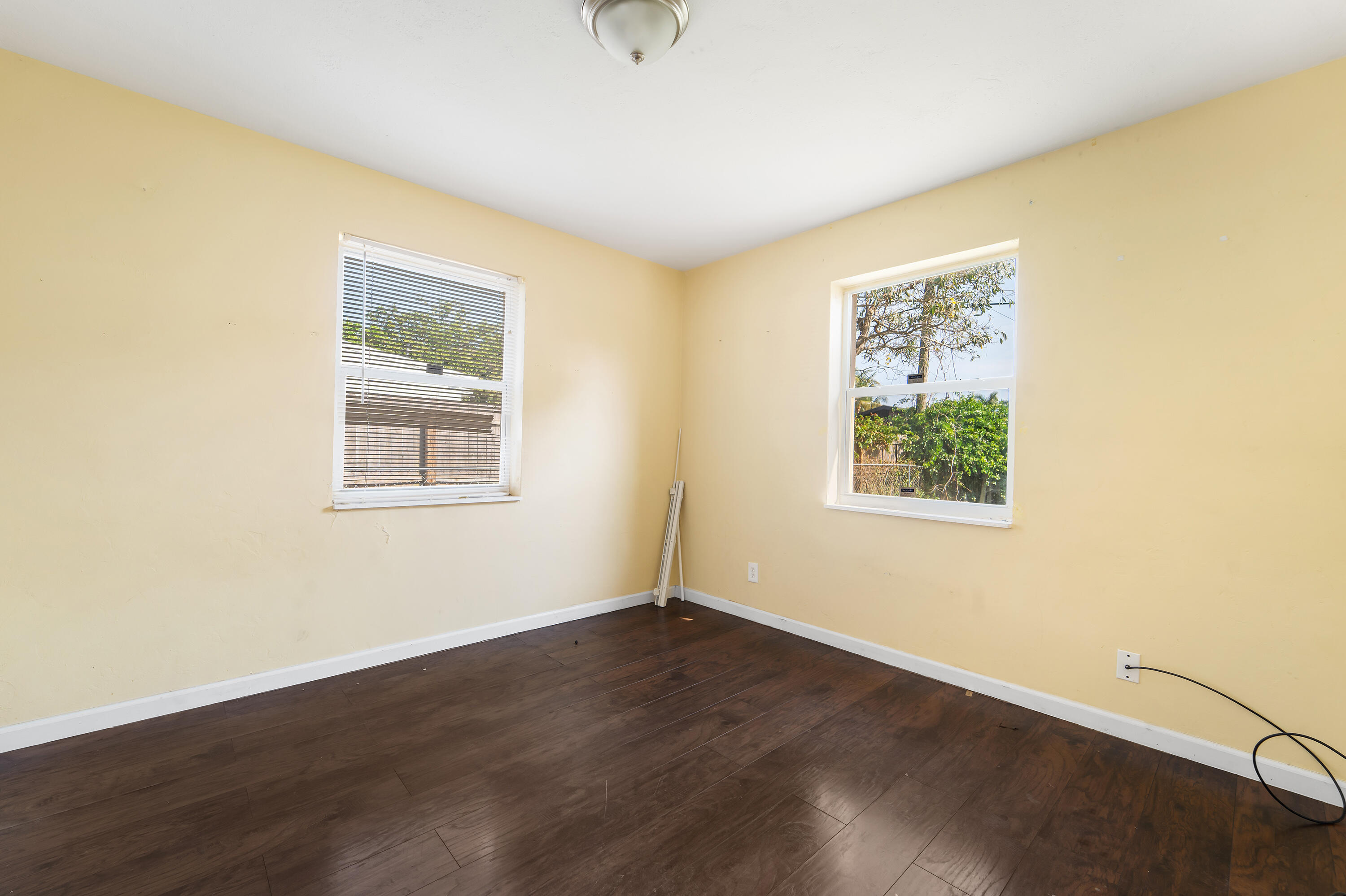 632 Beech Road West Palm Beach, FL 33409 - Photo 11 of 19 632 Beech Rd West Palm Beach 4-3