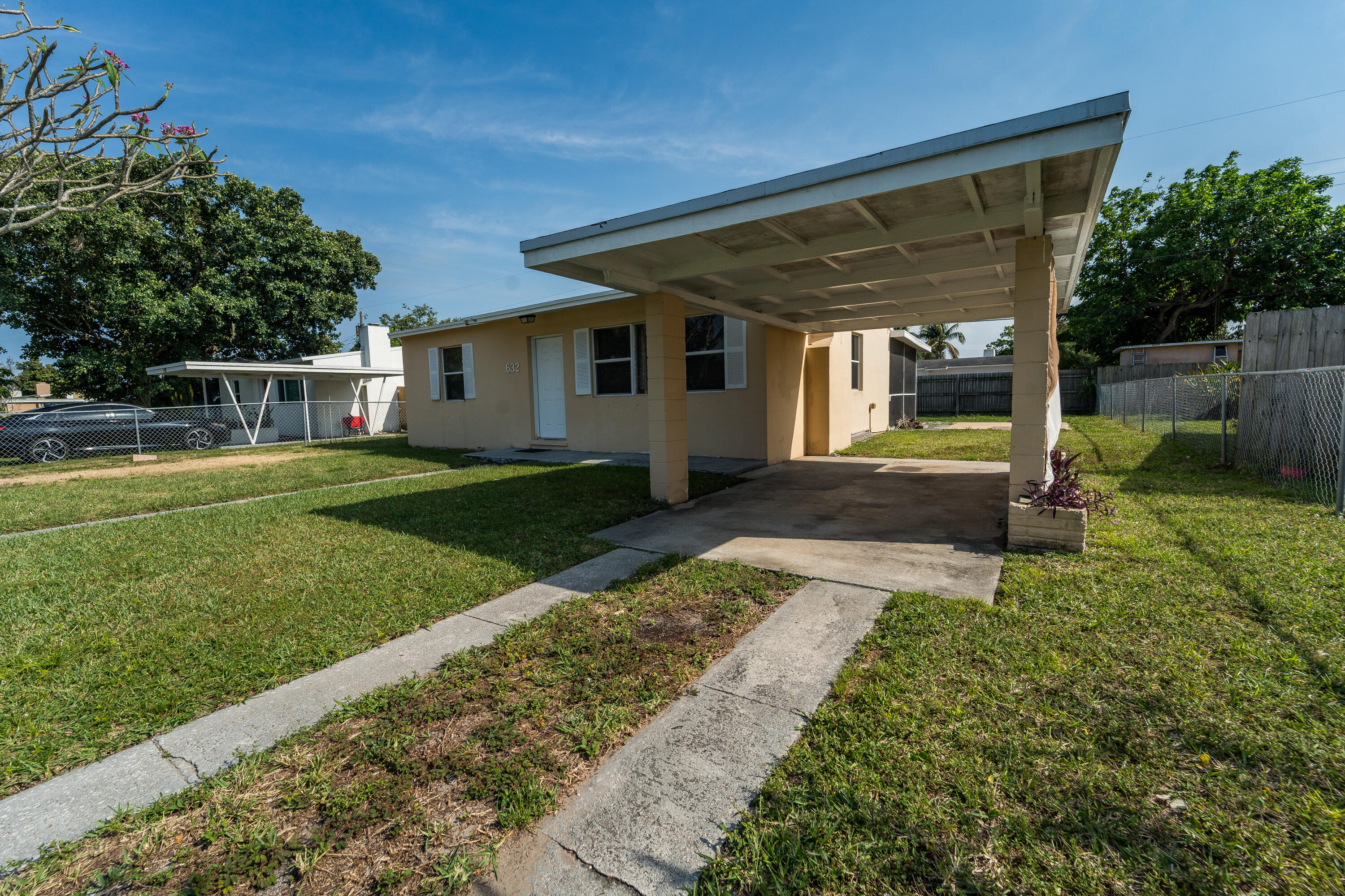 632 Beech Road West Palm Beach, FL 33409 - Photo 19 of 19 632 Beech Rd West Palm Beach o-8