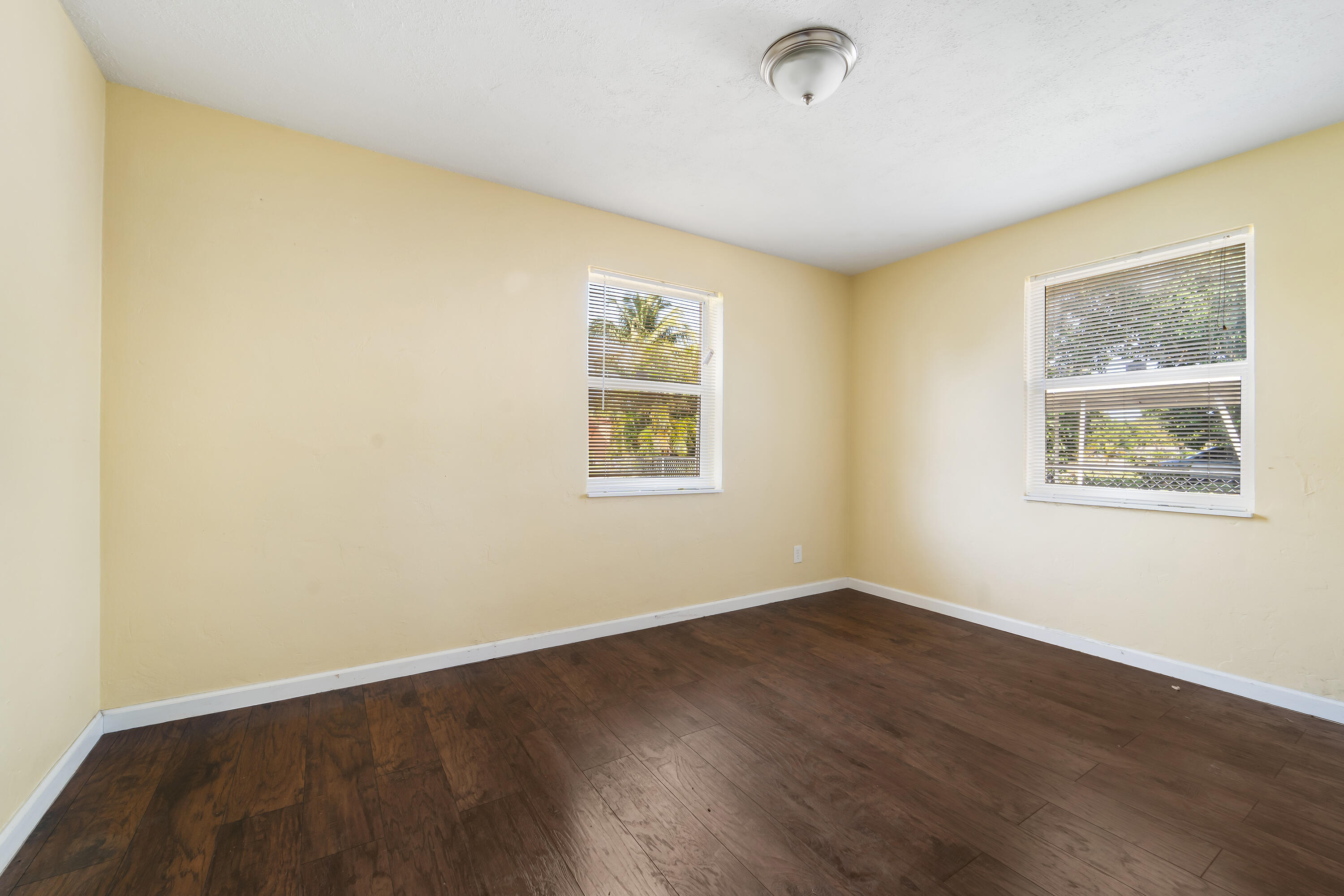 632 Beech Road West Palm Beach, FL 33409 - Photo 8 of 19 632 Beech Rd West Palm Beach 6-2