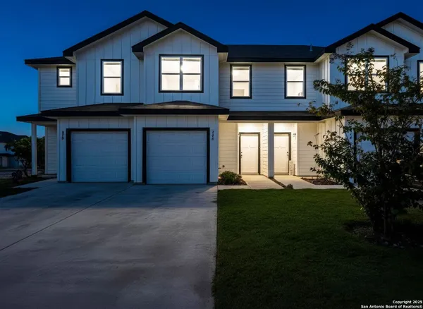 $1,450 | 266 Stefan Estate, San Antonio, TX 78253