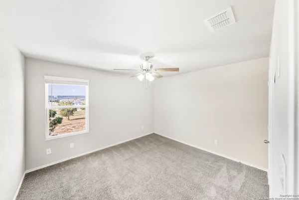 $1,450 | 266 Stefan Estate, San Antonio, TX 78253