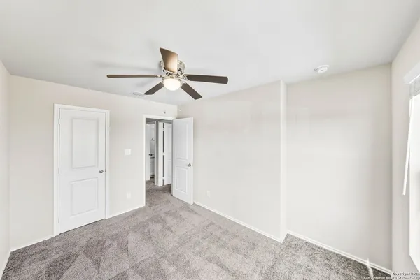 $1,450 | 266 Stefan Estate, San Antonio, TX 78253