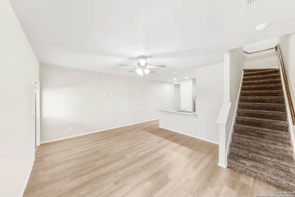 $1,450 | 266 Stefan Estate, San Antonio, TX 78253