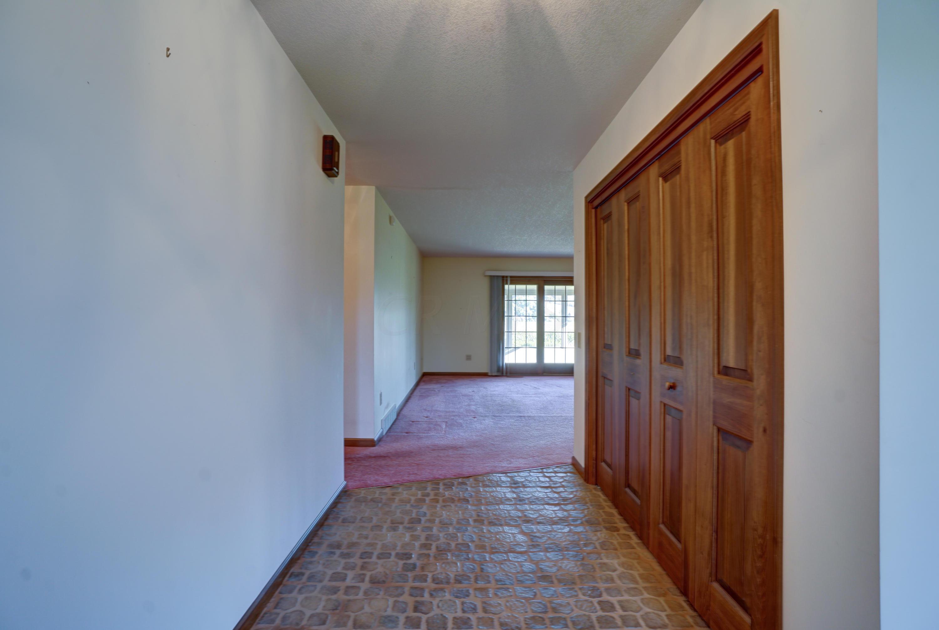 10129 Flint Ridge Road Southeast Heath, OH 43056 - Photo 18 of 51 Gallery Image 18
