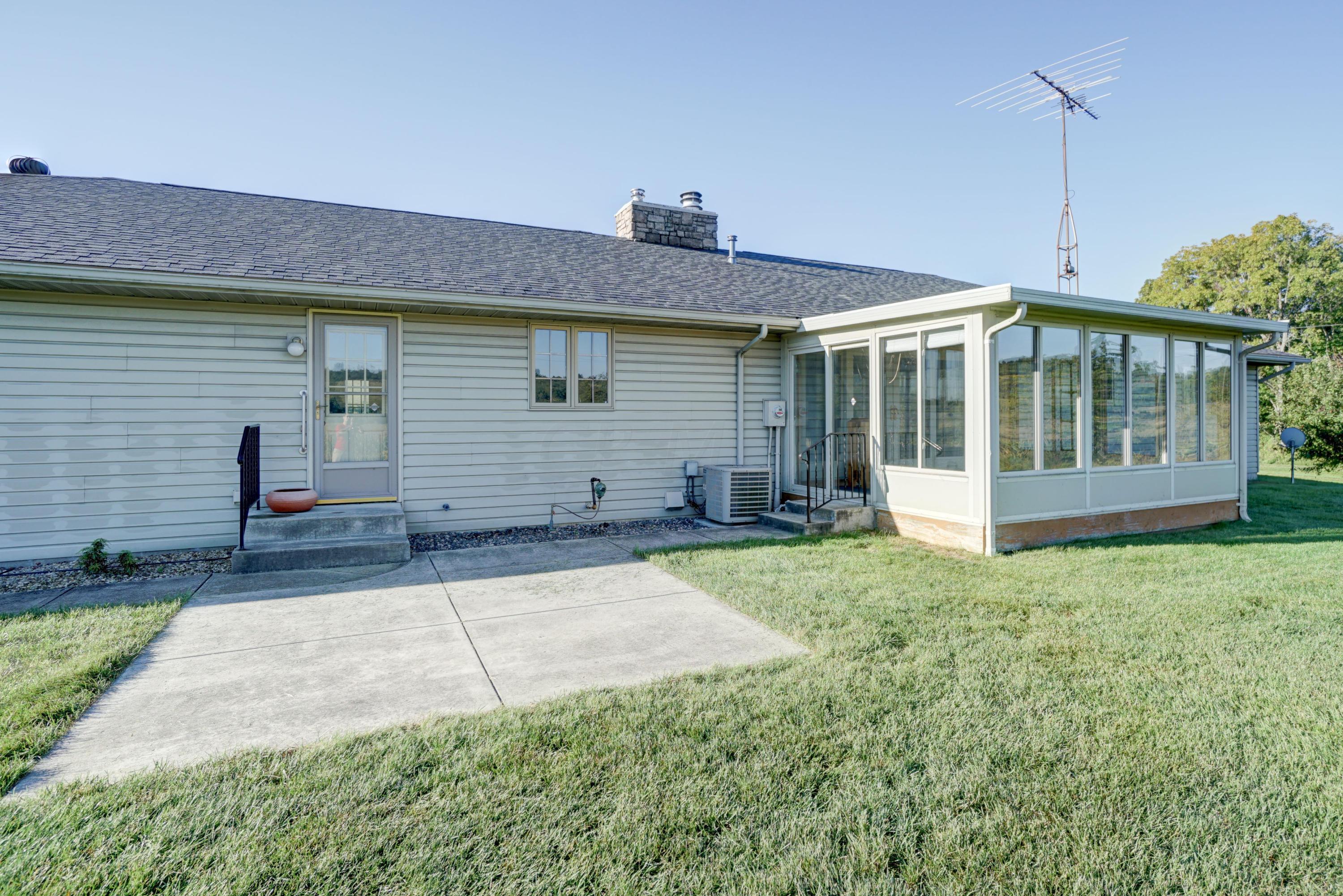 10129 Flint Ridge Road Southeast Heath, OH 43056 - Photo 10 of 51 Gallery Image 10