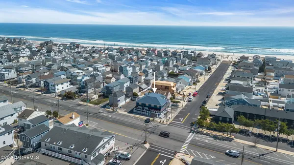 $3,000 | 65 Grand Central Avenue, Unit 1, Lavallette, NJ 08735