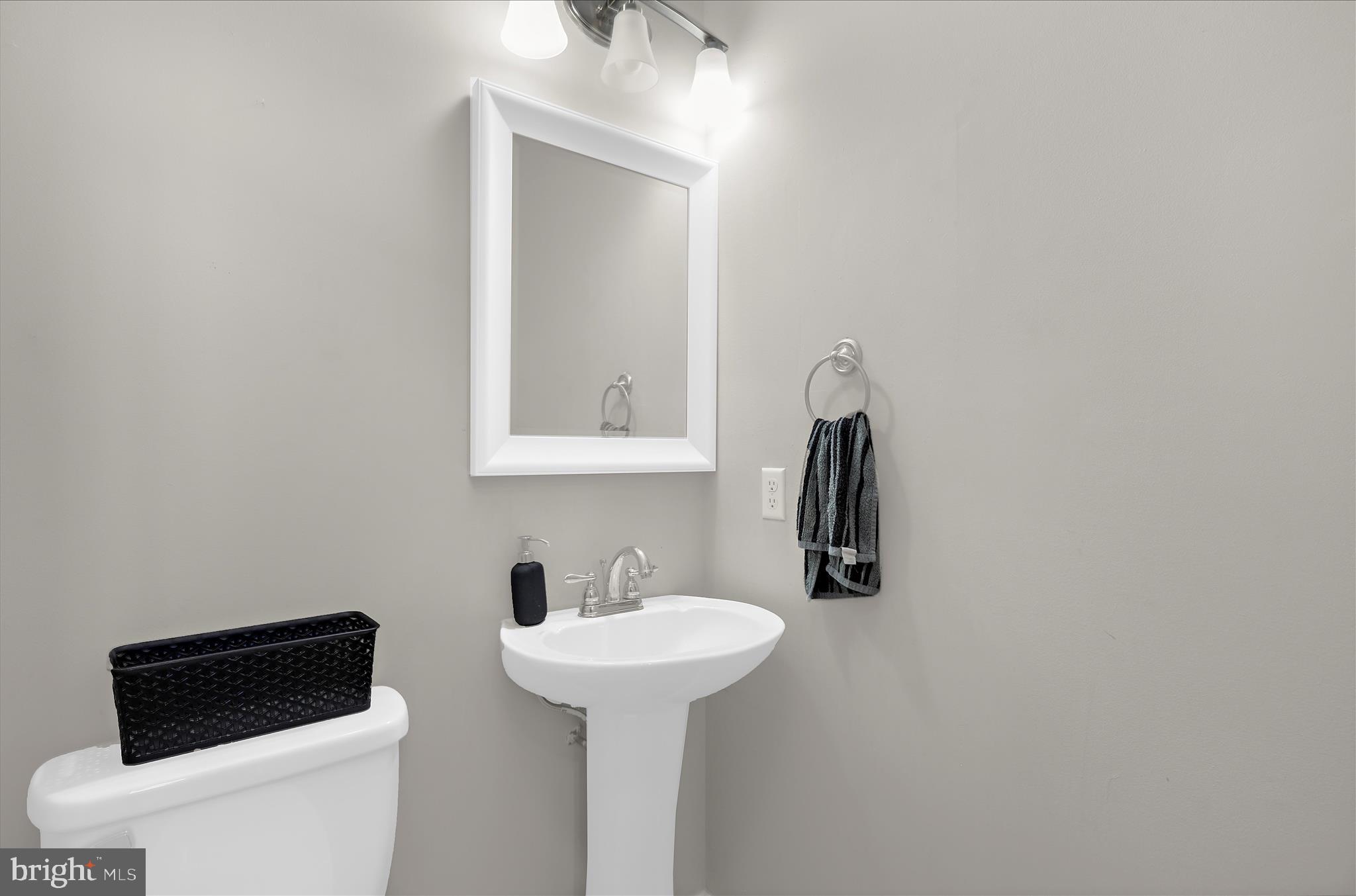 1462 Stoney Point Way Curtis Bay, MD 21226 - Photo 13 of 49