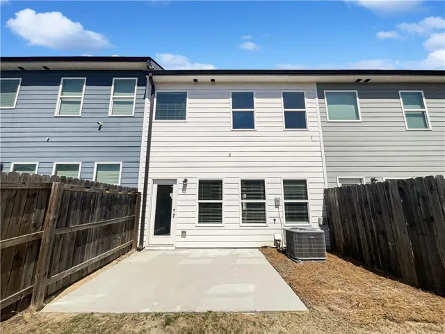 $235,000 | 7109 Gladstone Circle, Lithonia, GA 30038