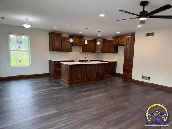 $369,000 | 604 Northwest Palmer Road, Topeka, KS 66617