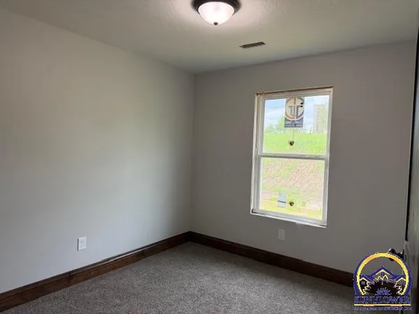 $369,000 | 604 Northwest Palmer Road, Topeka, KS 66617