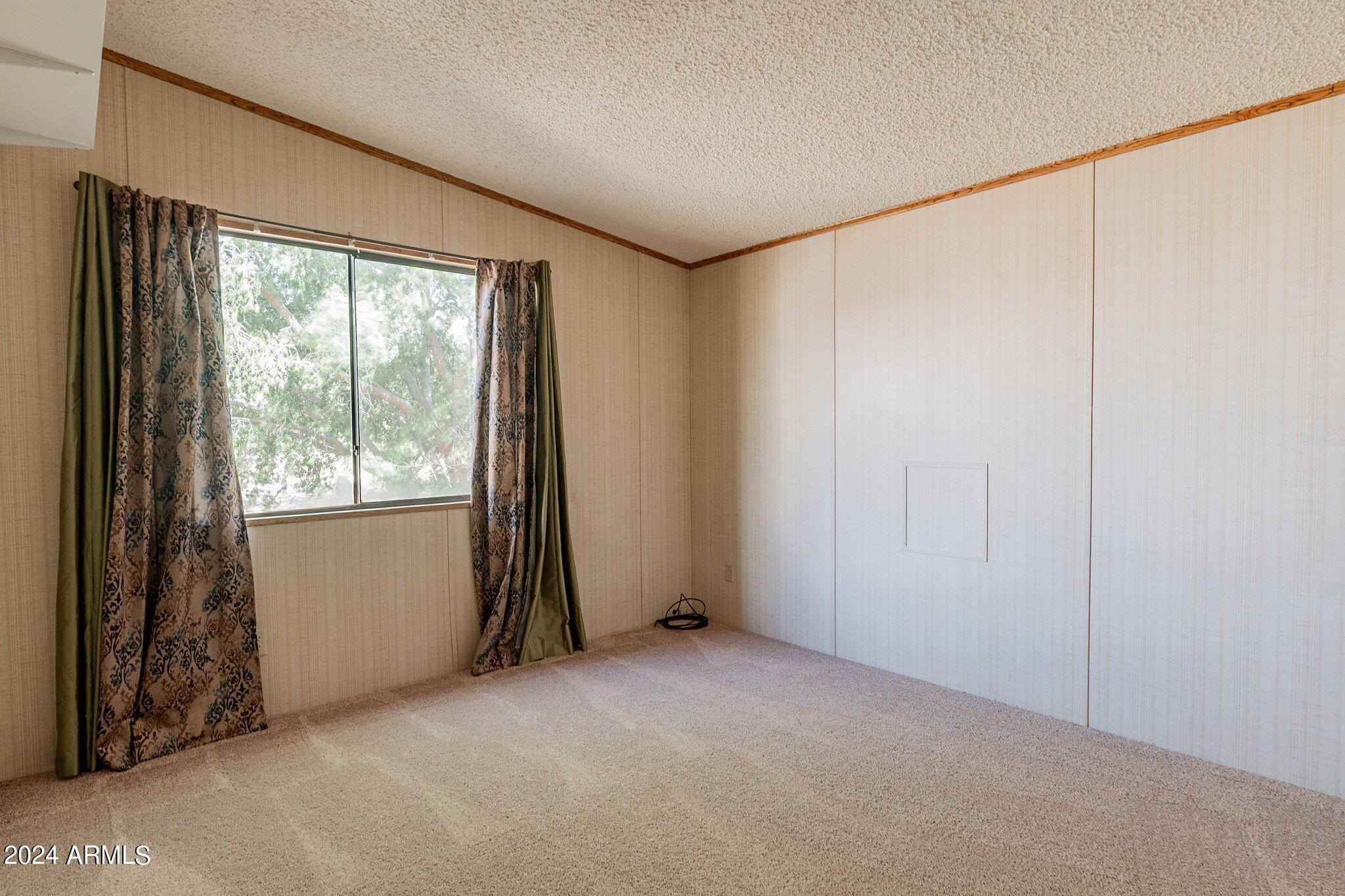 8945 North Page Road Florence, AZ 85132 - Photo 23 of 37 Bedroom 2