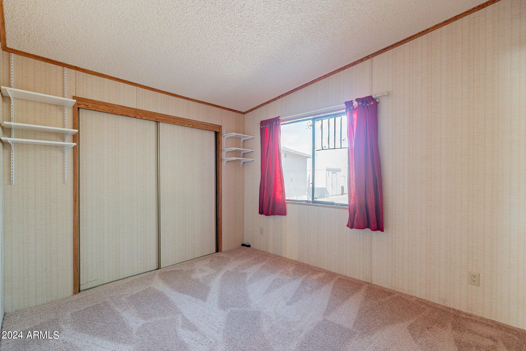 8945 North Page Road Florence, AZ 85132 - Photo 27 of 37 Bedroom 3