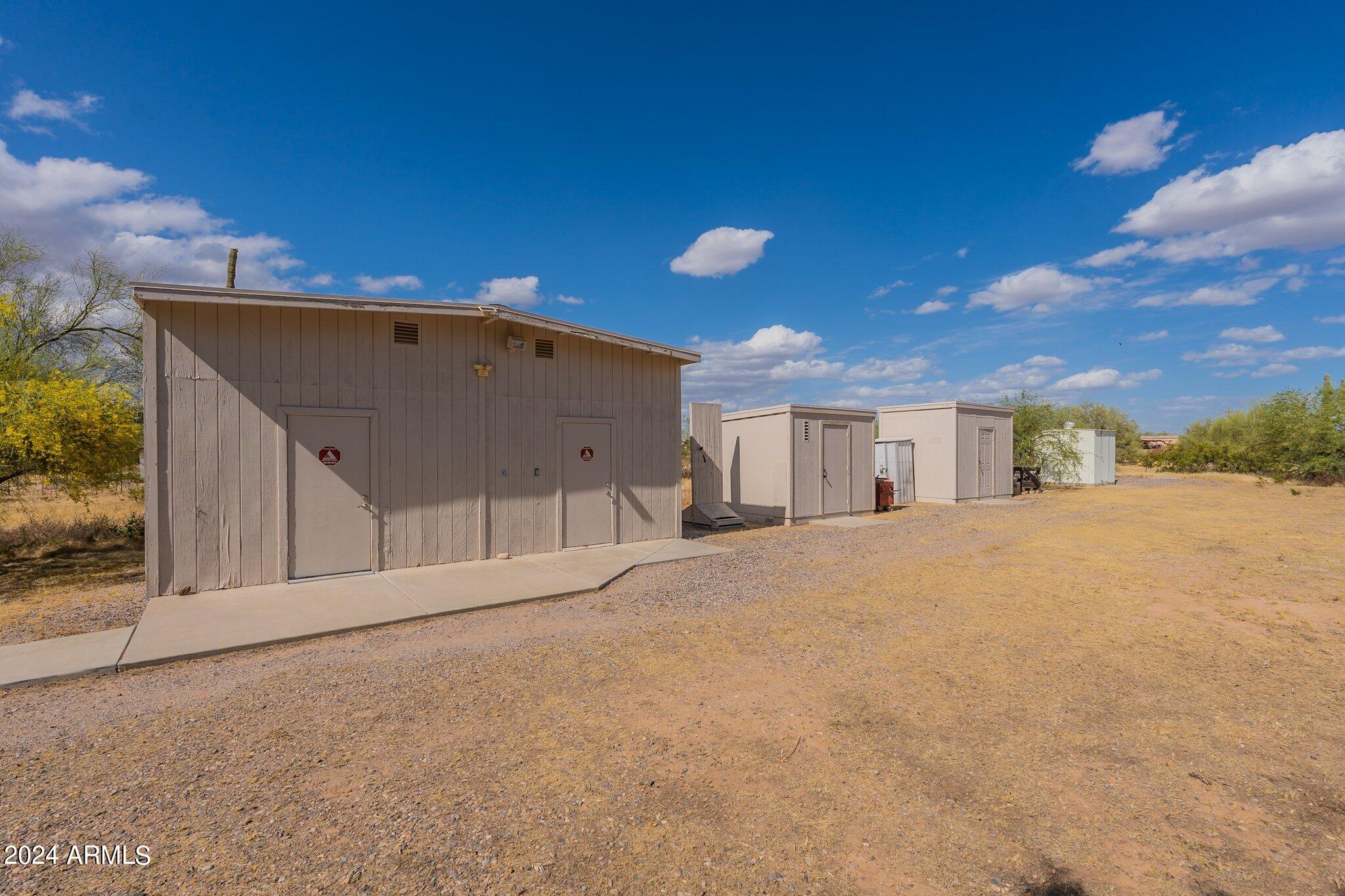 8945 North Page Road Florence, AZ 85132 - Photo 35 of 37 Shop with electric