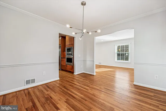 $1,068,000 | 8701 Sleepy Hollow Lane, Potomac, MD 20854