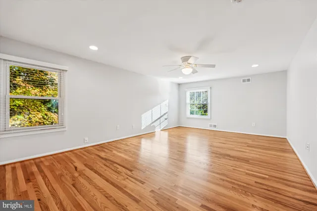 $1,068,000 | 8701 Sleepy Hollow Lane, Potomac, MD 20854