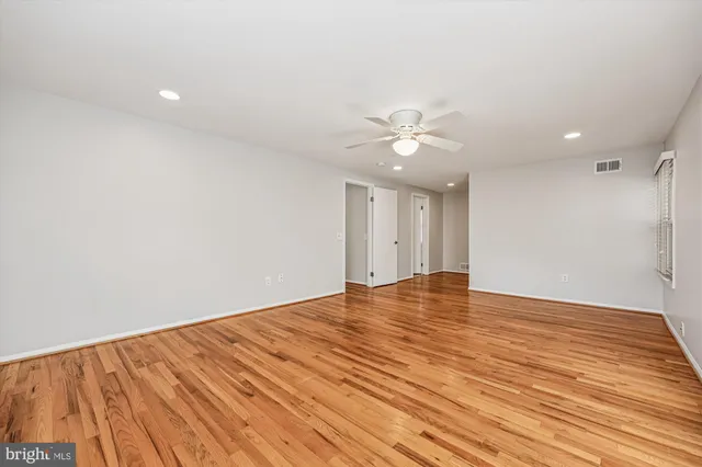 $1,068,000 | 8701 Sleepy Hollow Lane, Potomac, MD 20854