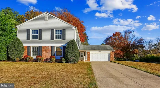 $1,068,000 | 8701 Sleepy Hollow Lane, Potomac, MD 20854