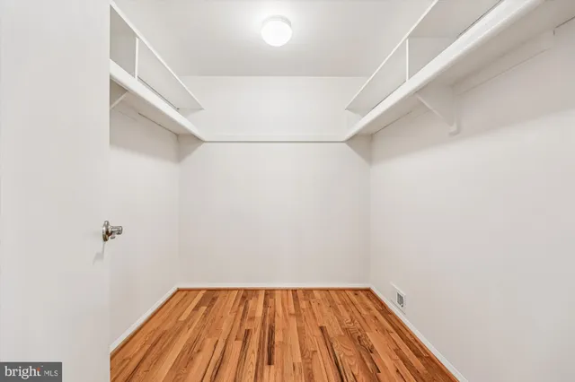 $1,068,000 | 8701 Sleepy Hollow Lane, Potomac, MD 20854