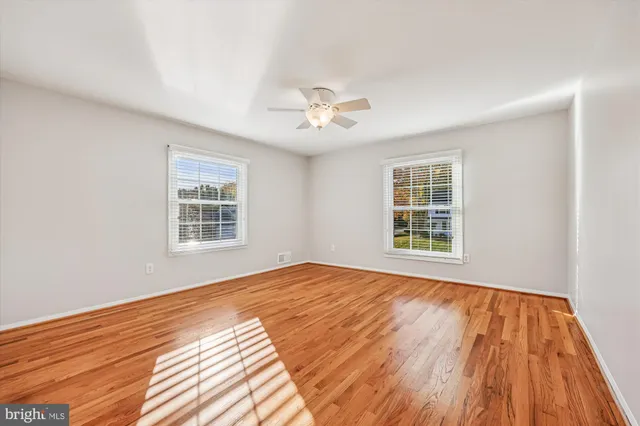 $1,068,000 | 8701 Sleepy Hollow Lane, Potomac, MD 20854