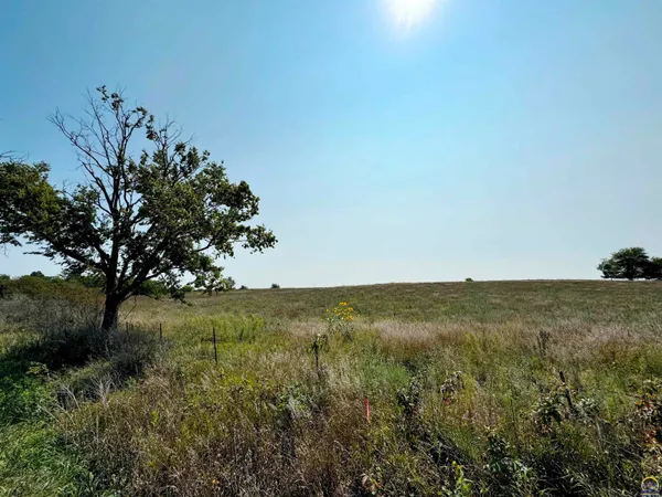 $63,000 | 0 218th Road, Holton, KS 66436
