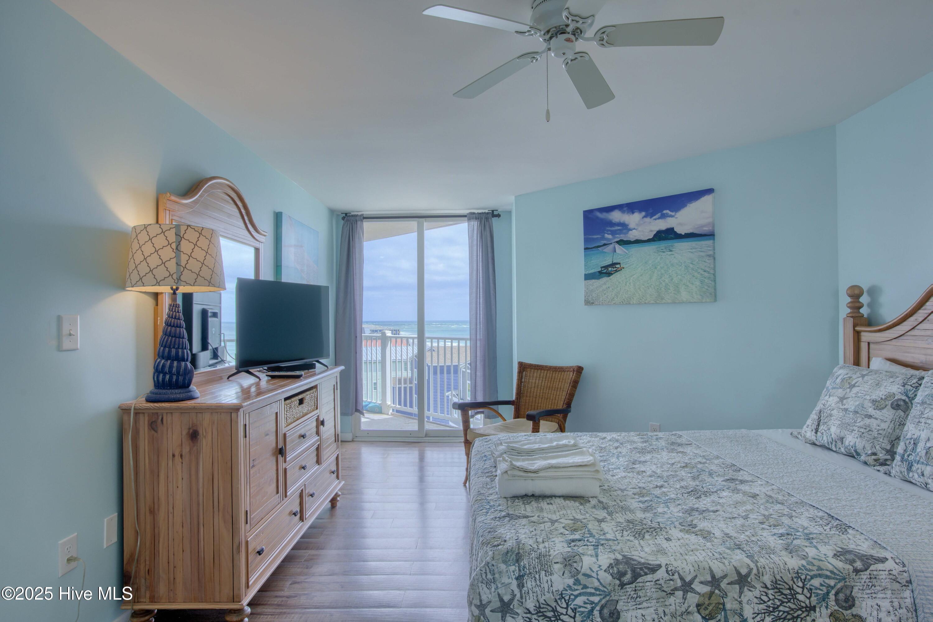 2000 New River Inlet Road, Unit 3510 North Topsail Beach, NC 28460 - Photo 17 of 26 3510 St. Regis - Interiors - Edited_6