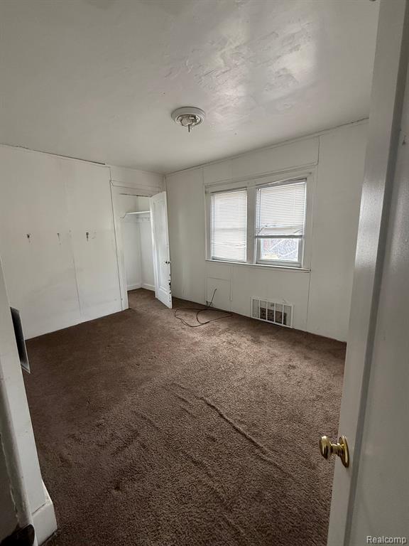 14669 Rutherford Street Detroit, MI 48227 - Photo 9 of 15